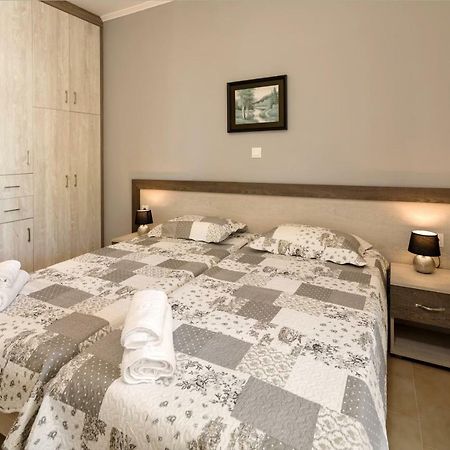 Morfeas Zante Apartments Bagian luar foto