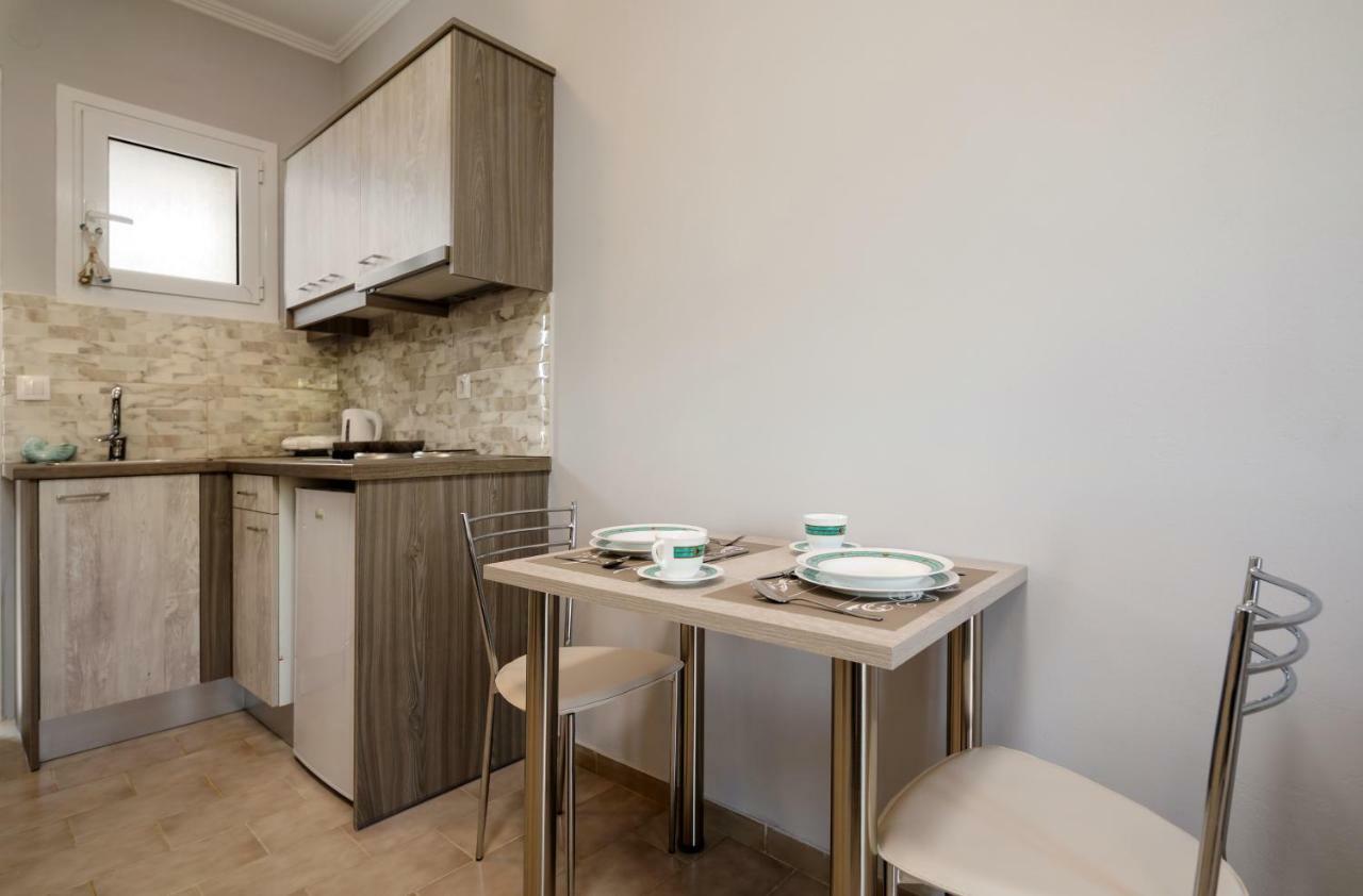 Morfeas Zante Apartments Bagian luar foto