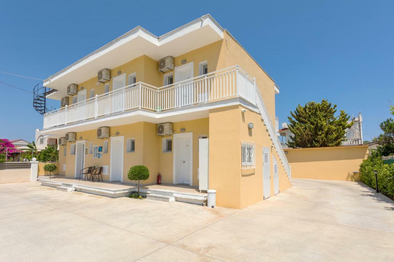 Morfeas Zante Apartments Bagian luar foto